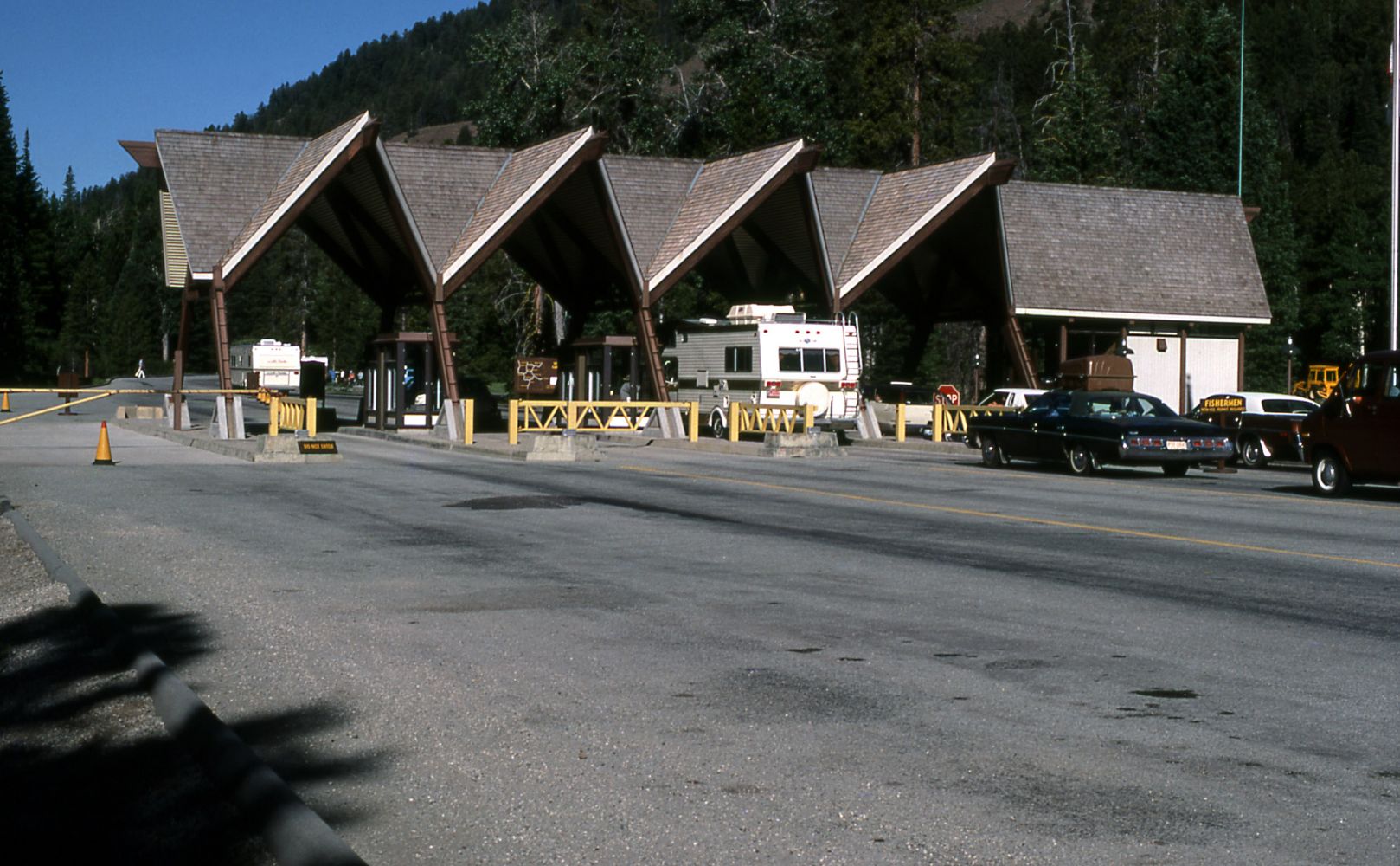 Entrance to Yellowstone National Park